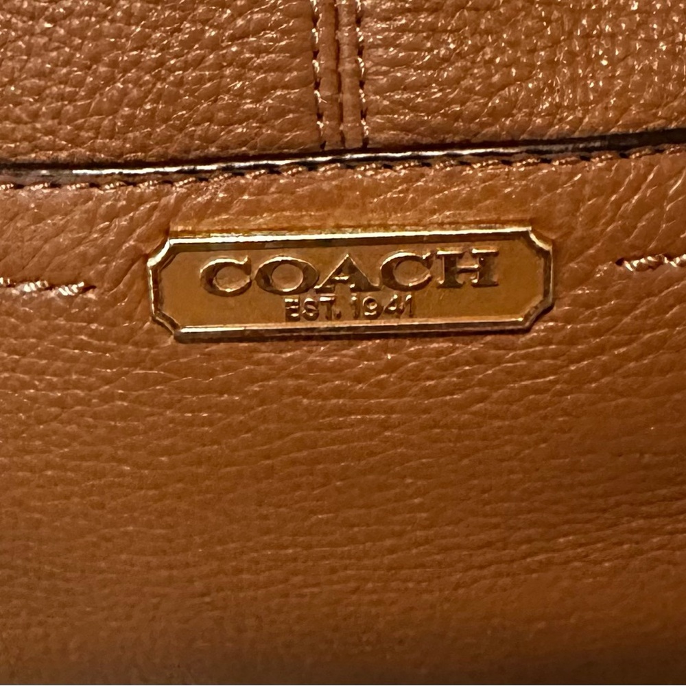 Coach Tan Leather Shoulder Bag - Picture 3 of 13